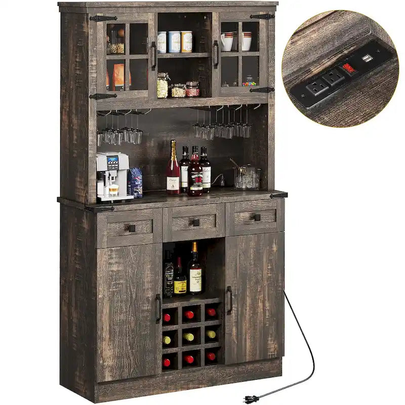 Armoire de cuisine rustique avec cellier, range-bouteilles, porte-verres, tiroirs et station de charge