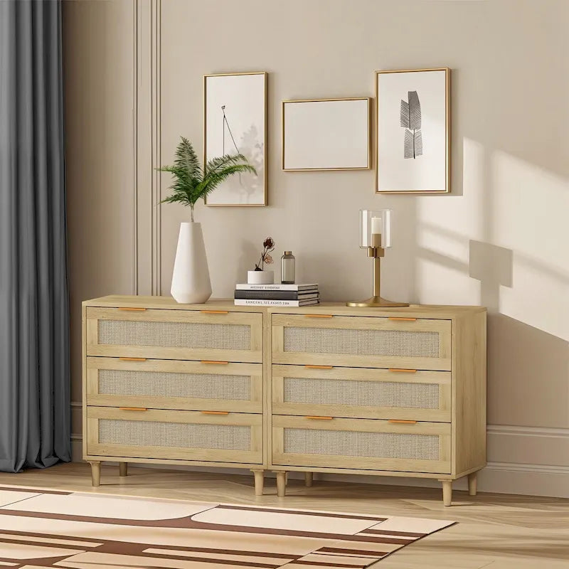 Commode à 6 tiroirs en rotin chêne MDF Poignées dorées Pieds fuselés Rangement chambre