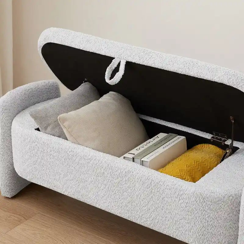 Banc de rangement ovale rembourré gris en polaire d'agneau, siège en mousse, cadre en eucalyptus