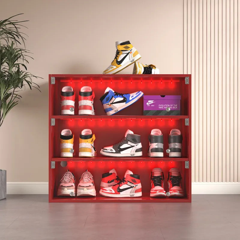 Présentoir à baskets à DEL rouges, meuble à trois niveaux en bois, portes coulissantes en verre